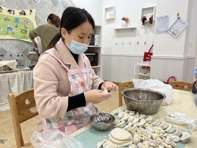 【生命迈幼·家园共育】面皮与肉丸的奇妙组合_html_4034736e.jpg