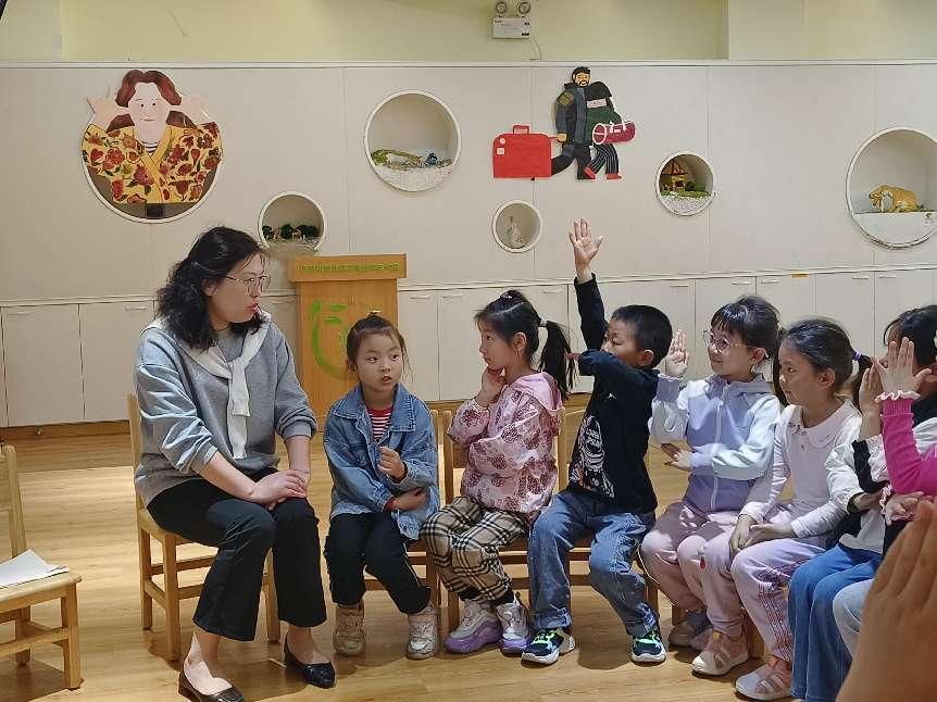 三园导师团活动报道（修改）_html_ma831e09.jpg