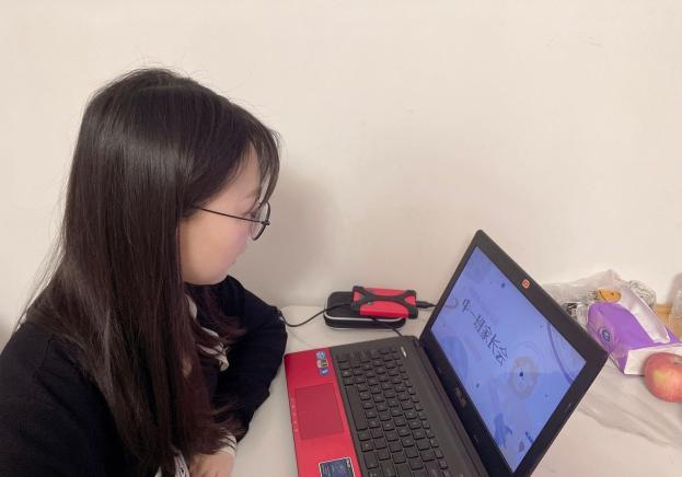 2022-4-11【生命迈幼·教学动态】“云”上之约 聚力前行（黄天擎）_html_m5883fd56.jpg