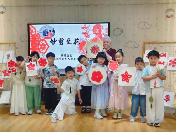 最终版端午节报道_html_m5bbafc30.jpg