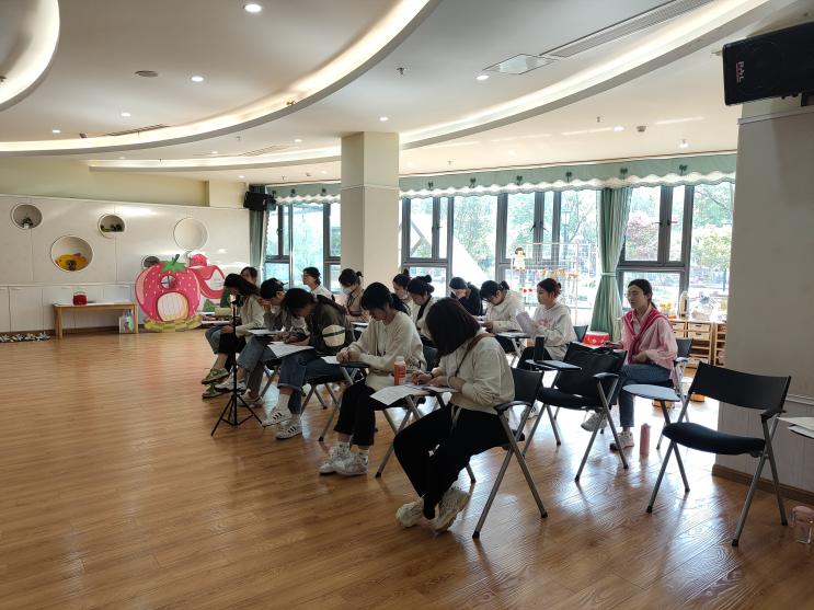 （带批注）联合美术教研组_html_m575d30f6.jpg