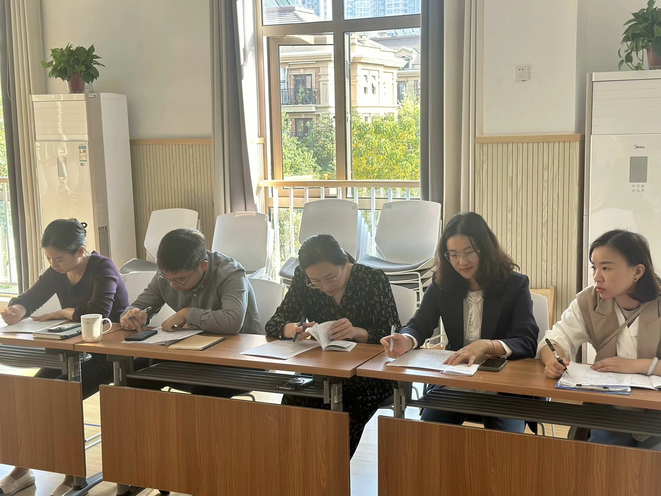 定稿：【生命迈幼·校园新闻】聚力省优，逐梦前行——迈幼嘉誉山分园迎接区教师发展中心进行省优创建指导_html_m318e08d5.jpg
