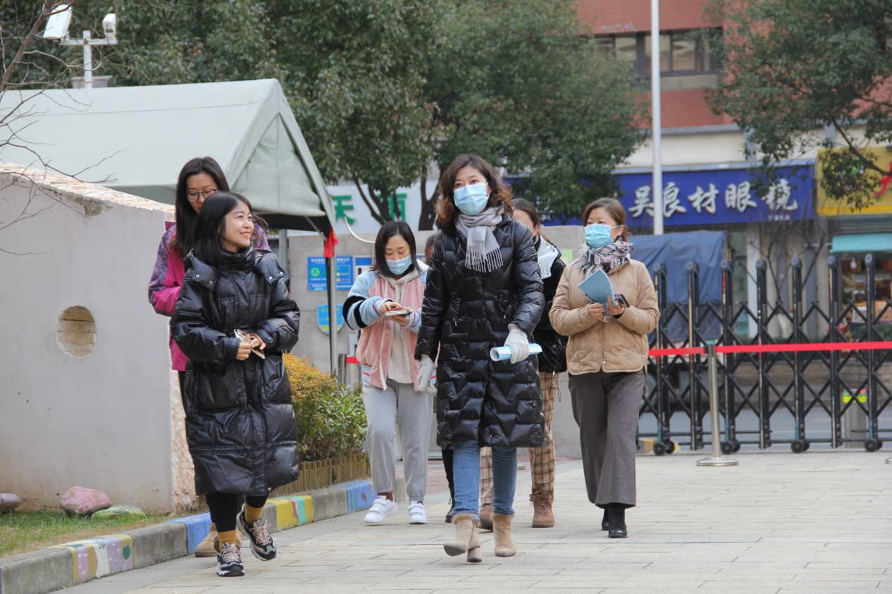 2022.1.13帮扶暖心意 繁华次第开_html_2c521233.jpg