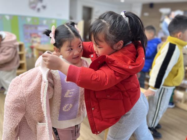 迈幼嘉誉山分园学雷锋新闻稿修改_html_m369e31ed.jpg
