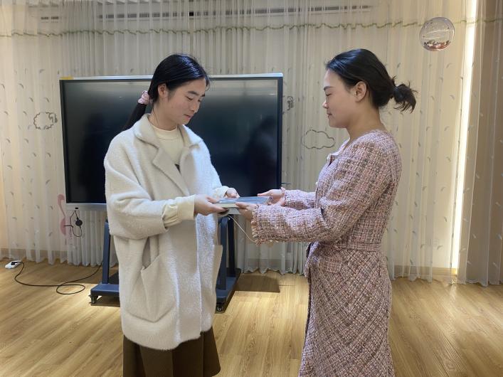 三园三八妇女节报道_html_m395f890e.jpg