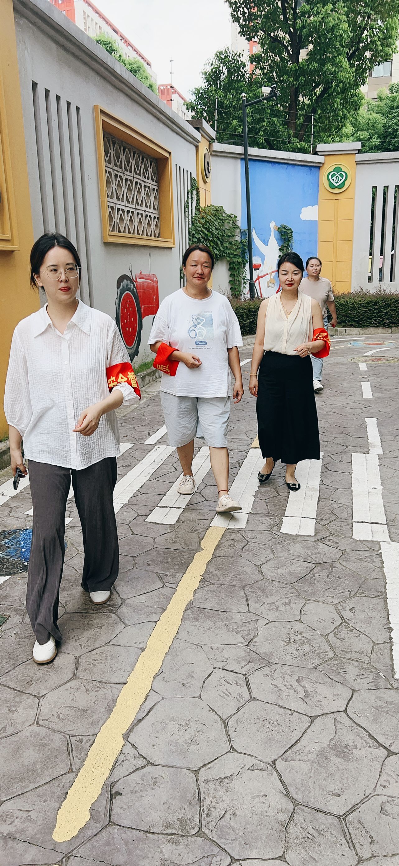 8.27开学检查及安全培训_html_675960be.jpg