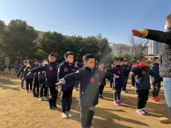 2021.1.19 赵华 拥抱暖冬，快乐运动_html_3d829220.jpg
