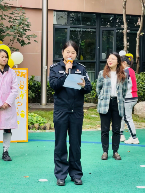 【生命迈幼•安全第一】记迈幼一园法制副校长进校园_html_50639a69.png