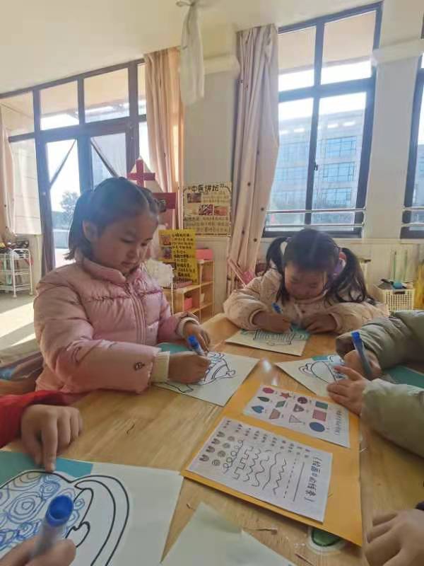 20211231新城中班组元旦活动_html_m1d63a8cc.jpg