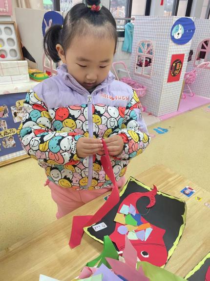2022.1.5 新城小班小寒活动((1)_html_m11abc819.jpg