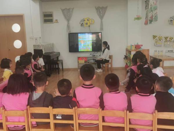 【生活燕幼·园区动态】燕幼中心园“时在小满，幸福满满”——大一班小满节气活动_html_212fbf49.jpg