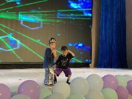 20230615燕幼中心园文艺汇演暨大班毕业典礼_html_m1fe38b2.jpg