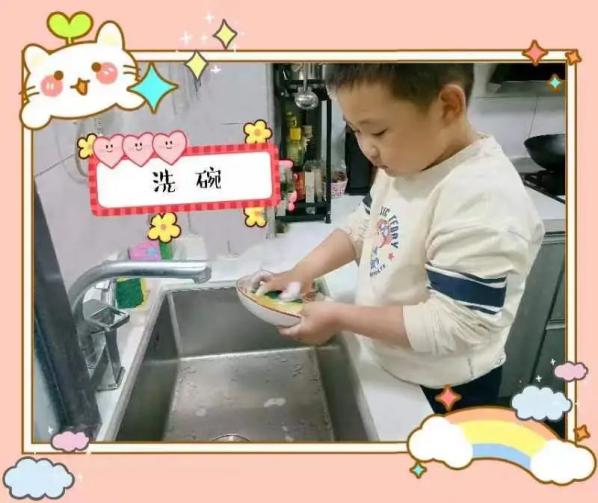 20240220【生活燕幼·园区动态】“新年齐动手，劳动乐无穷”——幼儿寒假日常生活劳动实践活动_html_5cf824ca.jpg