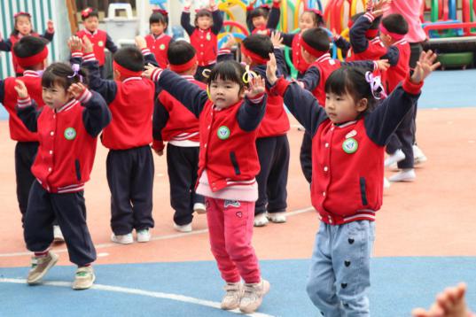 20210416新城早操_html_m17824df3.jpg