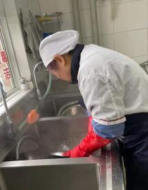 2022.02.11 祥和开学安全检查_html_m6e4aa233.jpg