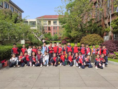 20240415参观小学_html_4f8b361a.jpg
