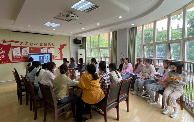 20240426【生活燕幼·园区动态】下庙分园：“弘扬师德师风 共促家园共育”——师德师风专题活动_html_d90635a.png