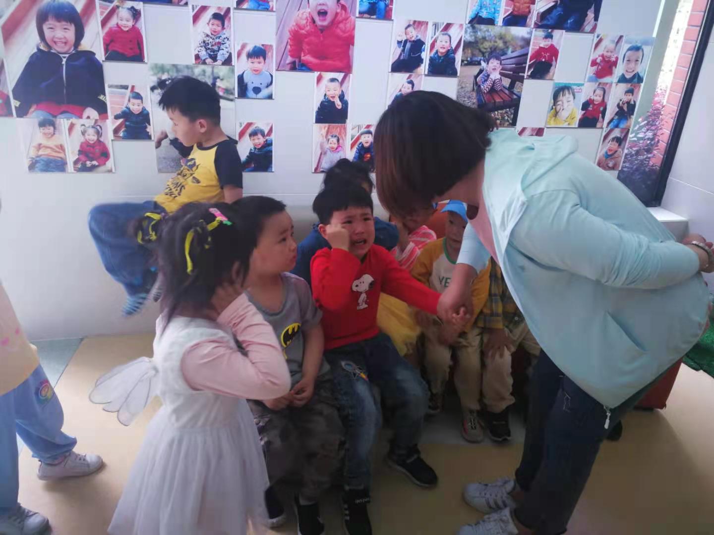 20210525新城园区防拐骗演练活动(1)(1)_html_61720ae6.jpg