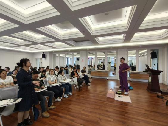 20250416【生活燕幼·安全第一】新城分园：急救培训新闻(_html_mf62515f.jpg