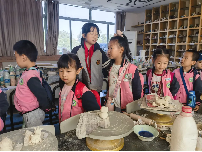 20240514【生活燕幼·年级组动态】燕幼中心园：花开有时，衔接成长——大班年级组参观小学活动_html_m3569cb09.png