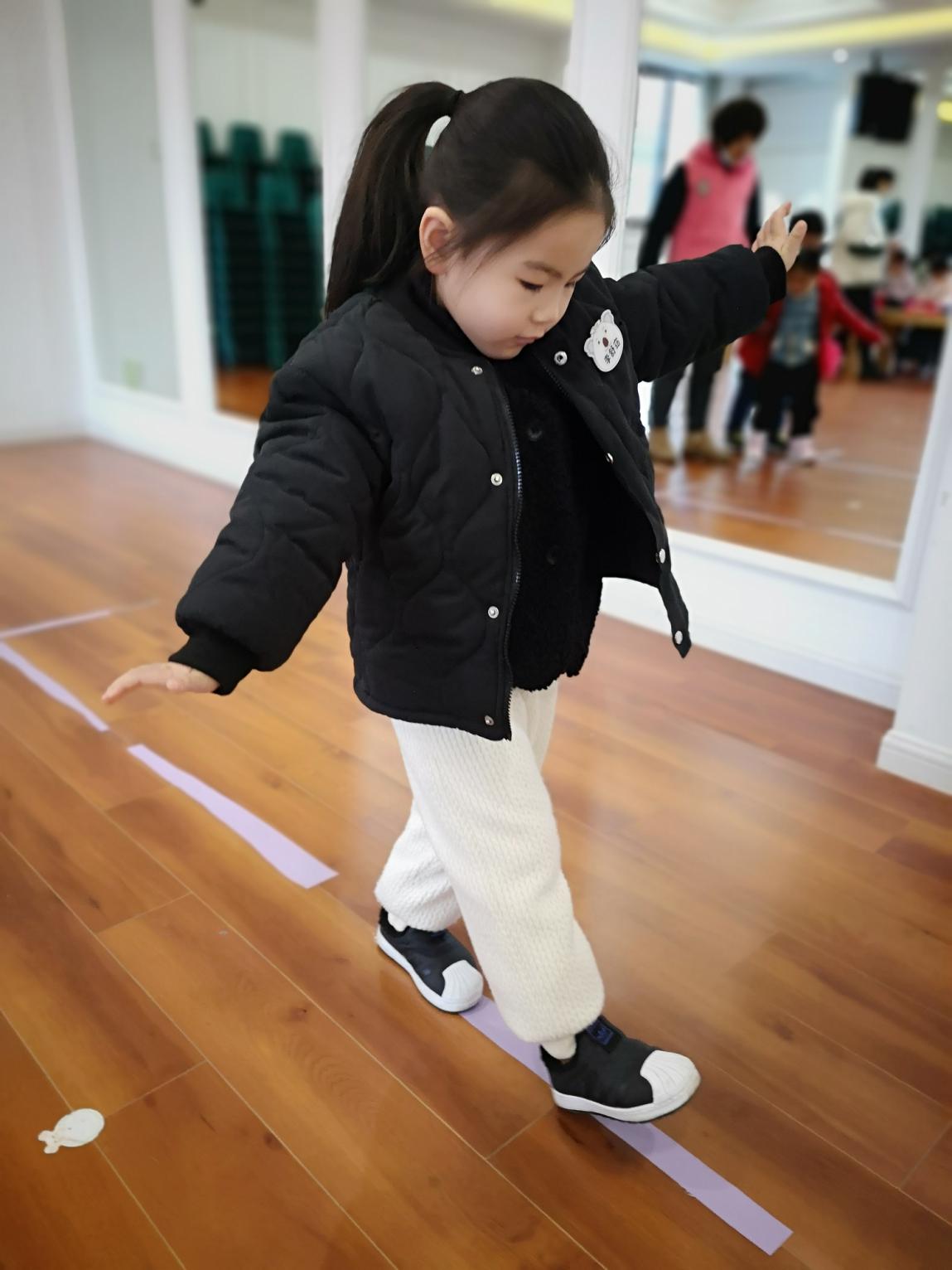 202110106新城园区小班组自理能力比赛_html_m37b9302e.jpg