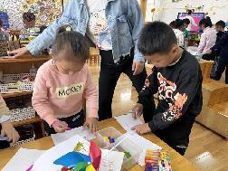 2023.4.14【生活燕幼·教研组动态】燕幼中心园：趣探科学，互促成长---科学教研组公开课活动_html_7be3a00a.jpg