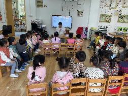 2023.4.14【生活燕幼·教研组动态】燕幼中心园：趣探科学，互促成长---科学教研组公开课活动_html_4ef601fb.jpg
