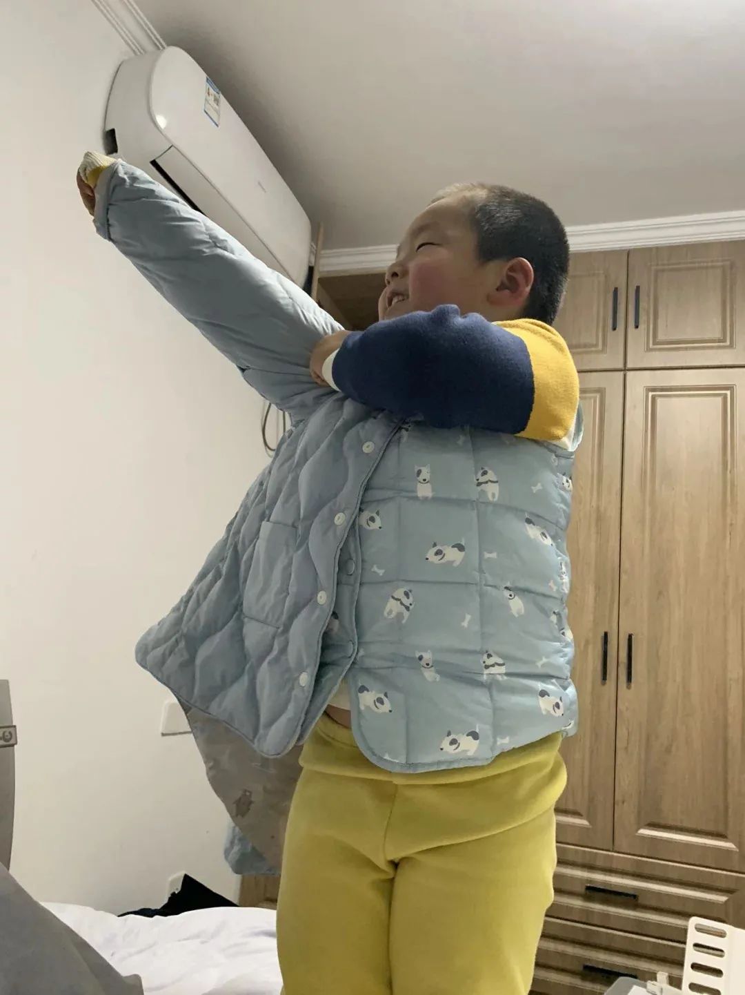 20231215【生活燕幼·园部动态】下庙分园：“自理小能手，快乐显身手”——自理能力大赛_html_13667b3f.jpg