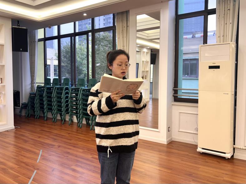 20241106【生活燕幼&middot;园区动态】新城分园：立足儿童视角，优化室内外游戏_html_m72f96286.jpg
