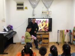 20210617祥和园区家长故事团活动_html_3374b500.jpg