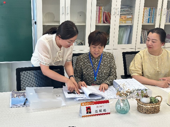 20240606 【生活燕幼·园区动态】检查促规范，督导促提升——6月“规范挂牌”专项督导检查_html_28471939.jpg