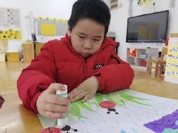 【生活燕幼·园区动态】燕幼中心园雨水时节，润物无声——大一班雨水节气活动_html_7d725090.jpg