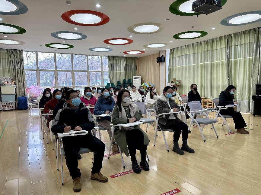 20220213【生活燕幼·园区动态】下庙分园：“乐学善思，共同成长——新闻稿撰写专题培训活动_html_m1b8d6989.jpg