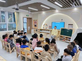 【生活燕幼&middot;教科研动态】 潜心教研　共促成长——科学组公开课教研活动_html_44bfb4b3.jpg