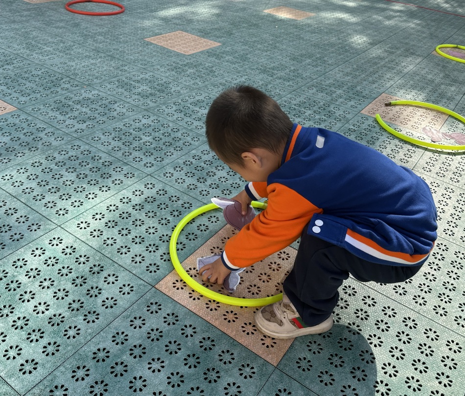 【生活燕幼·园区动态】下庙分园：“大手拉小手，运动迎园庆”——大带小运动会_html_274f8c4c.jpg