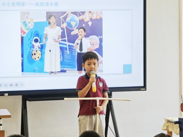 20250611【生活燕幼·园区动态】新城分园：燕子矶幼儿园科学副园长送教_html_m4fe6d72.jpg