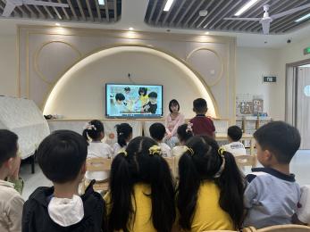 20250617 【生活燕幼·教研组动态】以研促教，以教启思——燕子矶幼儿园社会教研组系列活动_html_76b5771c.jpg