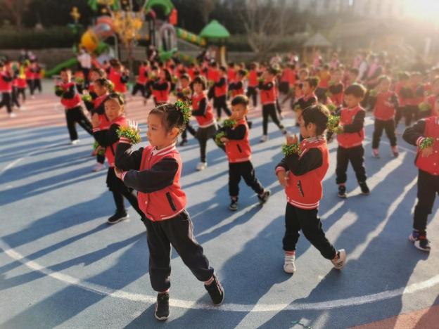 20211118新城早操比赛(1)_html_m3b394543.jpg