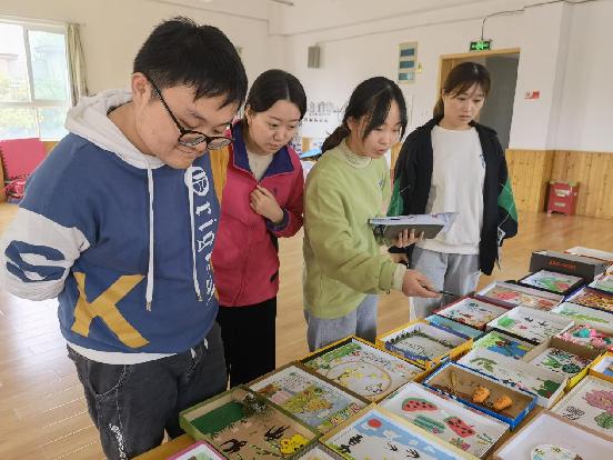20211022祥和园区“二十四节气”亲子手工制作比赛_html_4d633d27.jpg