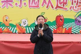“赴一场春天的约会”——燕子矶幼儿园教职工工会活动555_html_m6718cd93.jpg
