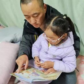 【生活燕幼·教研组动态】下庙分园：“共沐书香，阅享成长” ——语言组绘本表征记录本分享_html_m6e1baed0.jpg
