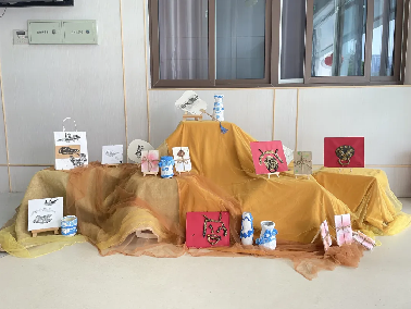 20241002  【生活燕幼&middot;园区动态】“稚趣迎国庆，童心向祖国”——国庆节系列活动_html_3fd25d3e.png