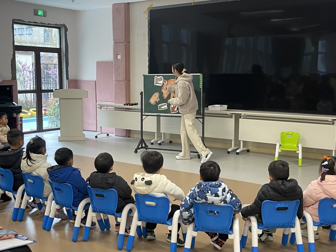 20230317【生活燕幼·园区动态】燕鸣苑分园：新教师 展风采——栖霞区新教师组研训活动_html_1dc06a82.jpg