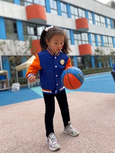 20231129  【生活燕幼·园区动态】“快乐早操，悦动成长”——幼儿早操和体育技能大赛评比_html_27c3c4bd.jpg