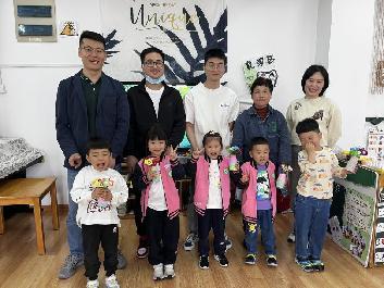 2023.5.12燕幼中心园“亲亲母亲节  妈妈我爱你”母亲节活动_html_3e75fa2a.jpg