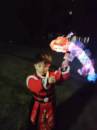 20240217  【生活燕幼】“齐乐龙龙，趣迎新年”——我的中国年主题活动_html_7b3048d6.jpg