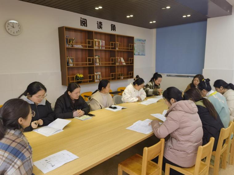 2025.2.27【养正颐小·教学】关注体验过程，强化量感培养_html_m41c788bc.jpg