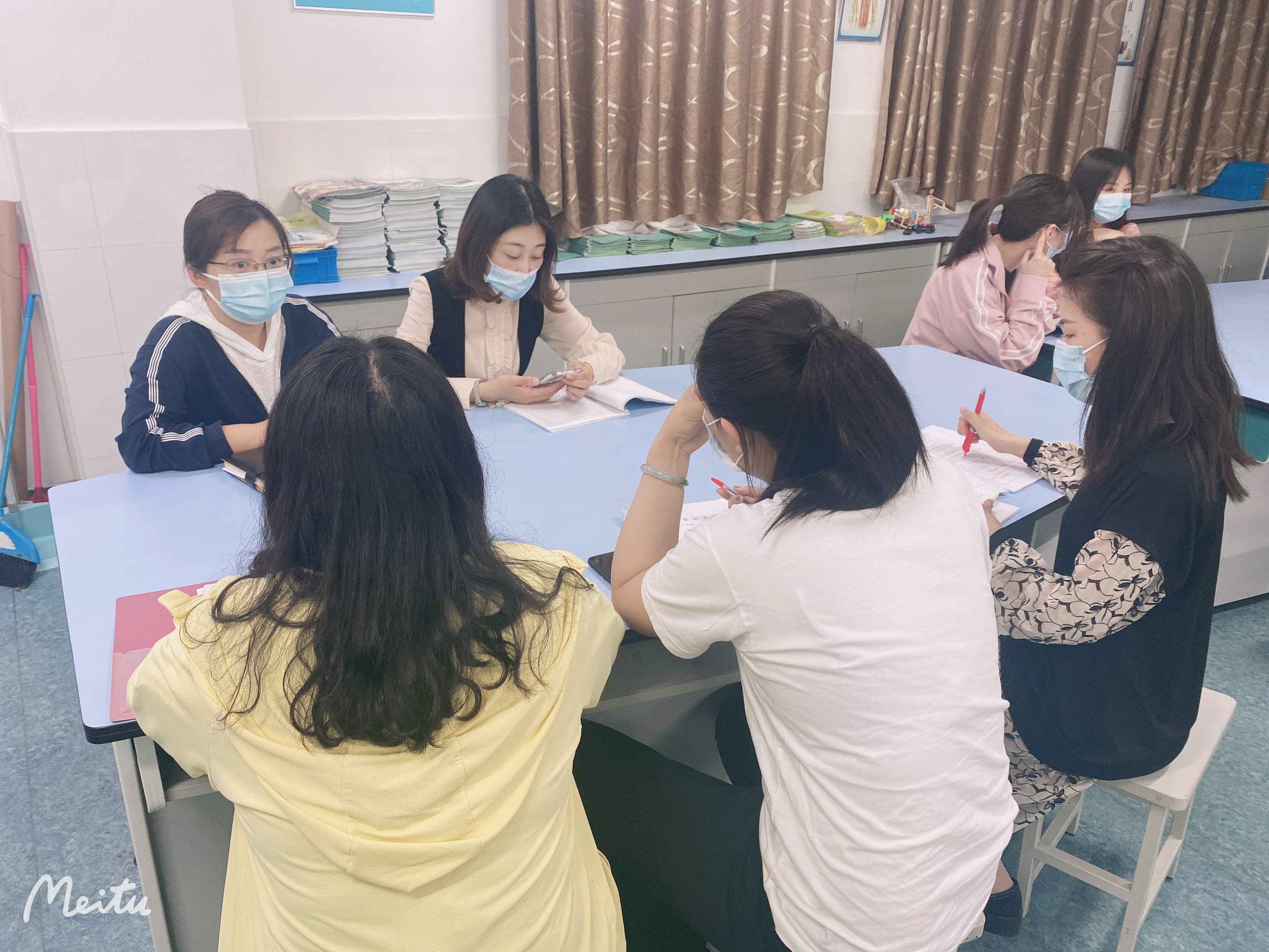 【养正颐小&middot;教学】复课教研，盼童归_html_m4b99e758.jpg
