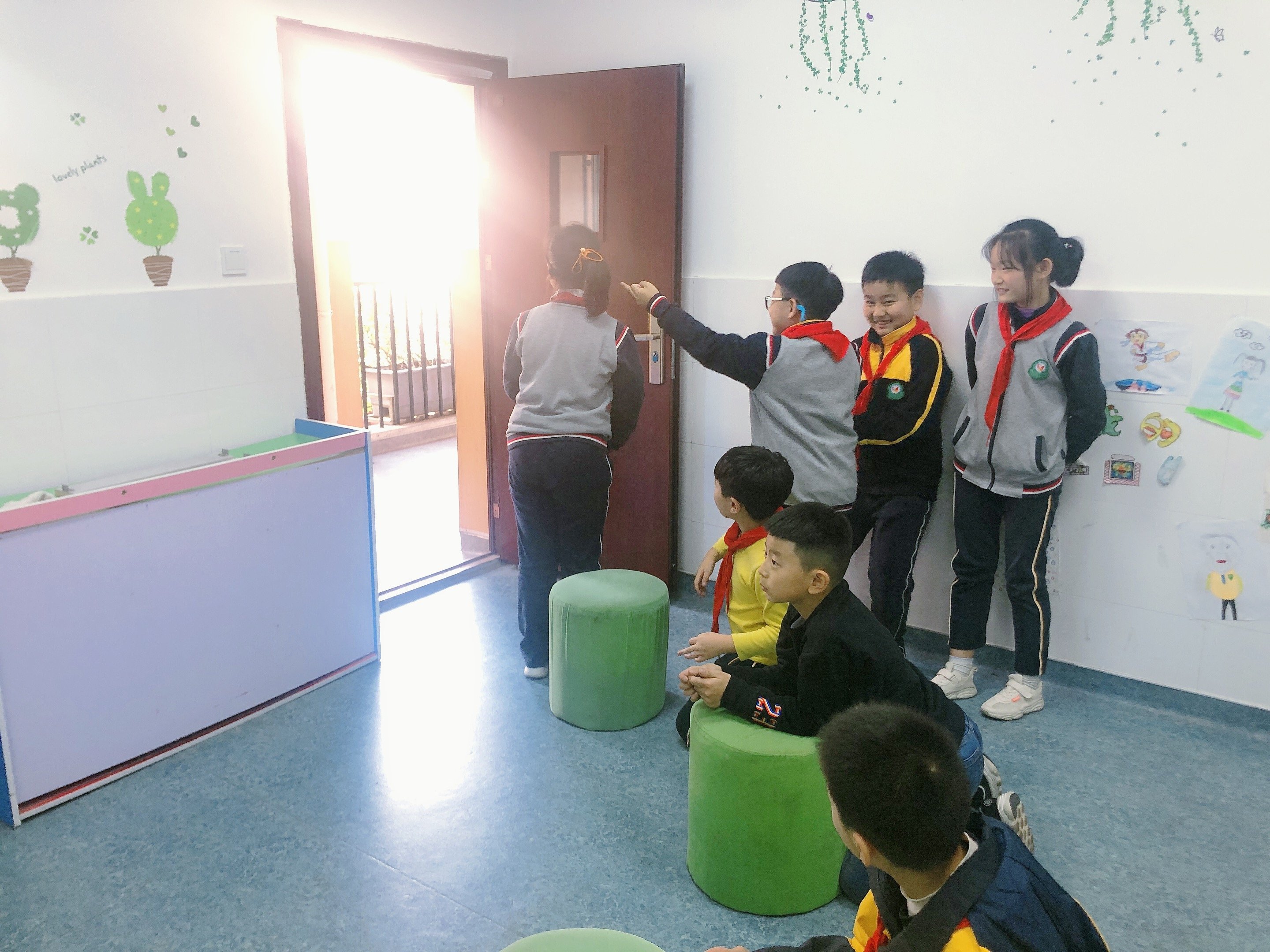 【养正颐小·心育】珍惜生命 关爱自己  ——中电颐和家园小学“5.25心理健康日”活动报道