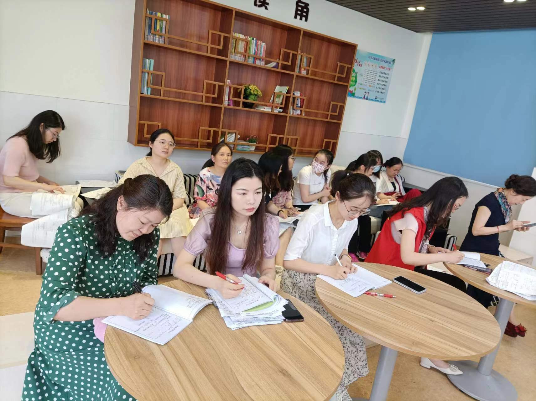 拼出智慧，数说精彩_html_m49ca02e1.jpg
